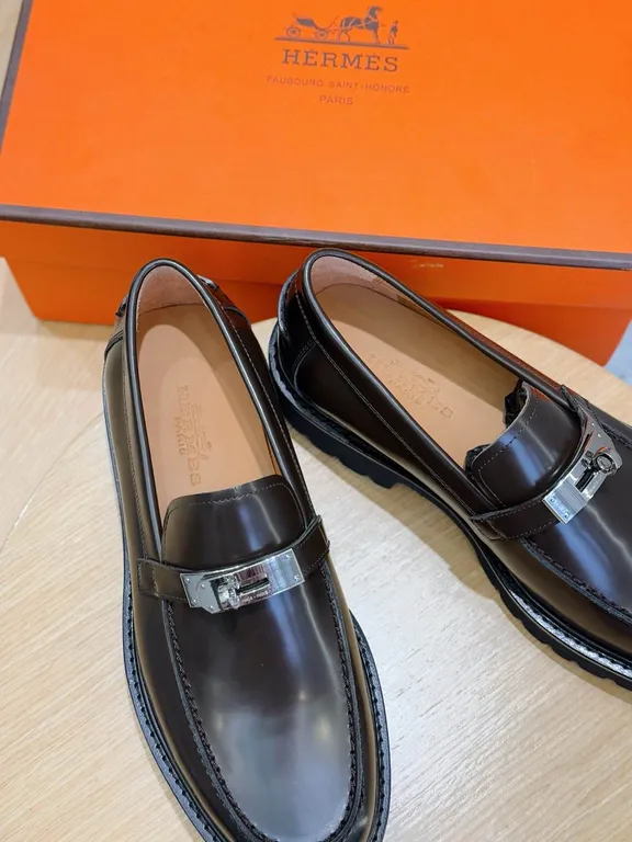 Hermes Shoe 